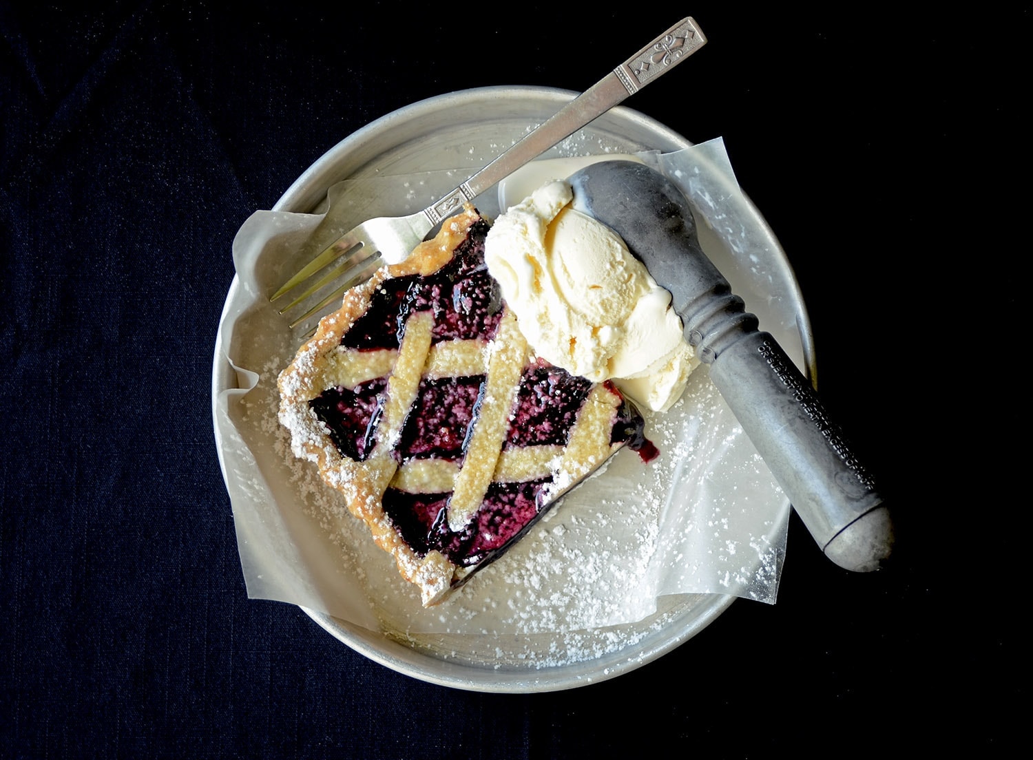 Mulberry Tart with Cardamom and Black Pepper - Vintage Kitty