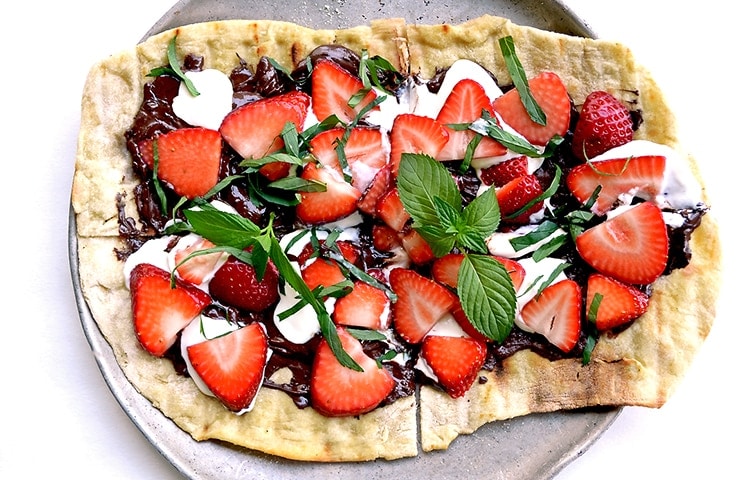 Chocolate Strawberry Mint Pizza Web - Chocolate Strawberry Mint Dessert Pizza