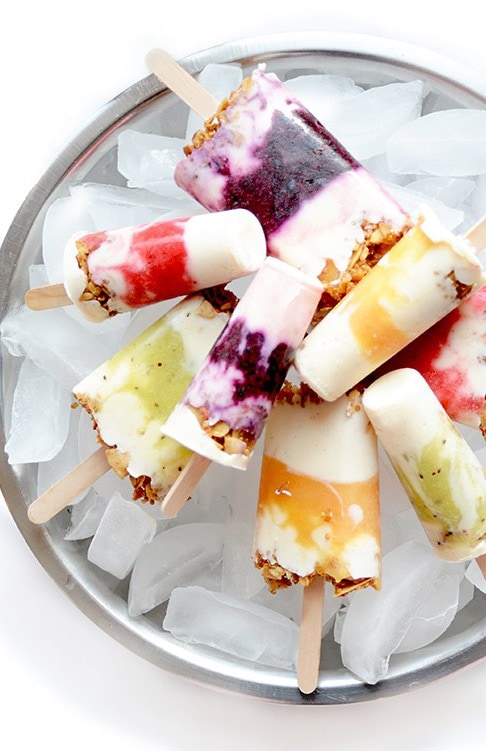 Fruity Yogurt Parfait Popsicles - Vintage Kitty