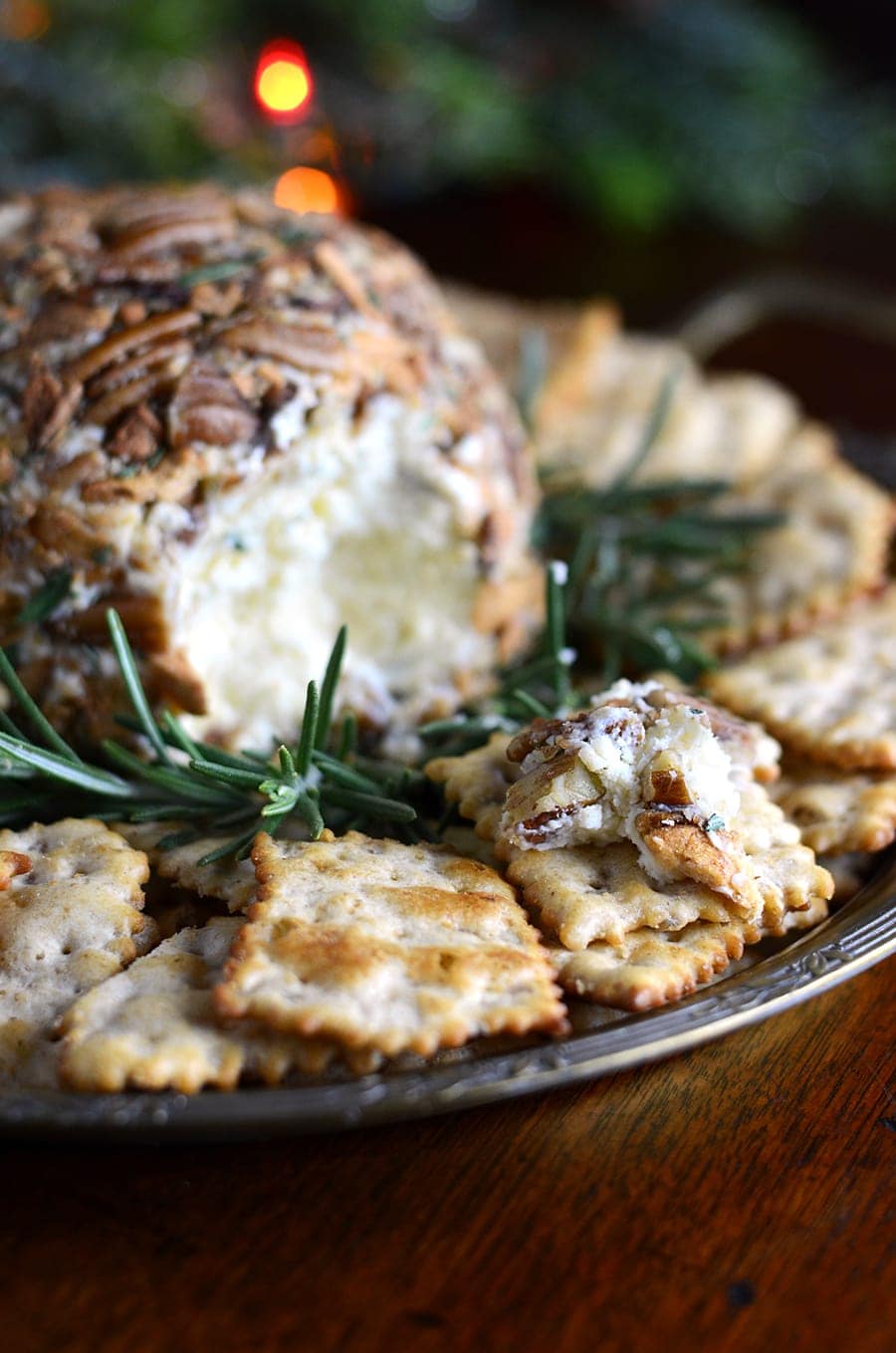 Apple Pecan Cheddar Cheese Ball Web - Easy Cheddar Cheese Ball with Butter Roasted Apple Chips, Pecans and Rosemary