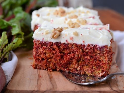 Eggless Red Velvet Cake Recipe | Red Velvet Cake with Beetroot Recipe -  Subbus Kitchen