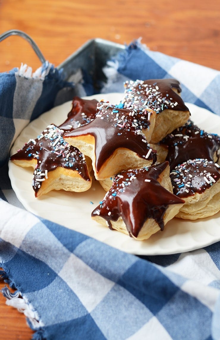 Galaxy Donuts Web - Galaxy Puff Pastry "Donuts" with </br>Chocolate Starglazing