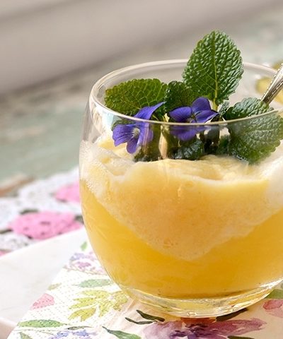 Nothing is as cool as frozen bubbly! Prosecco Pineapple Sorbet Floats are perfect for special occasions, but not too fussy for a casual affair.