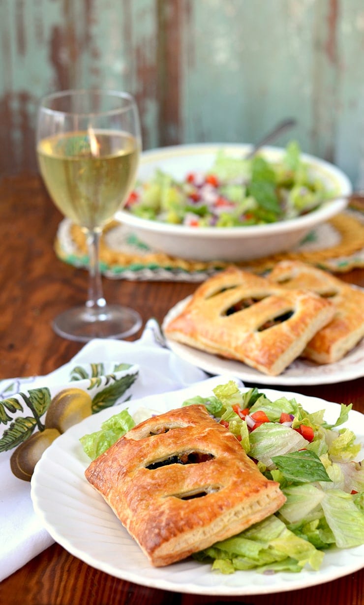 Puff Pastry Pockets with Sausage Kale and Cheese Web - Sausage and Kale Puff Pastry Pockets with Parmesan and Mozzarella