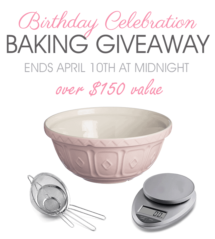 Giveaway Square 1 - Snickerdoodle Cupcakes