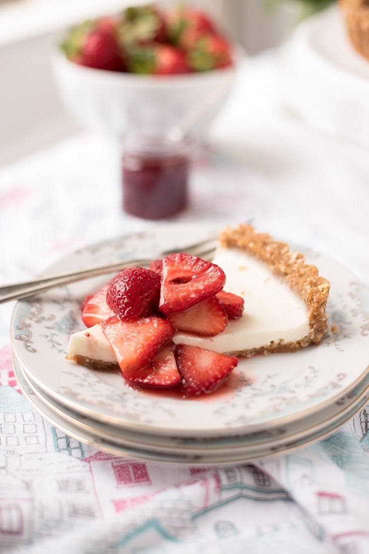 Strawberry Panna Cotta Tart 1675 Web - Strawberry Panna Cotta Tart