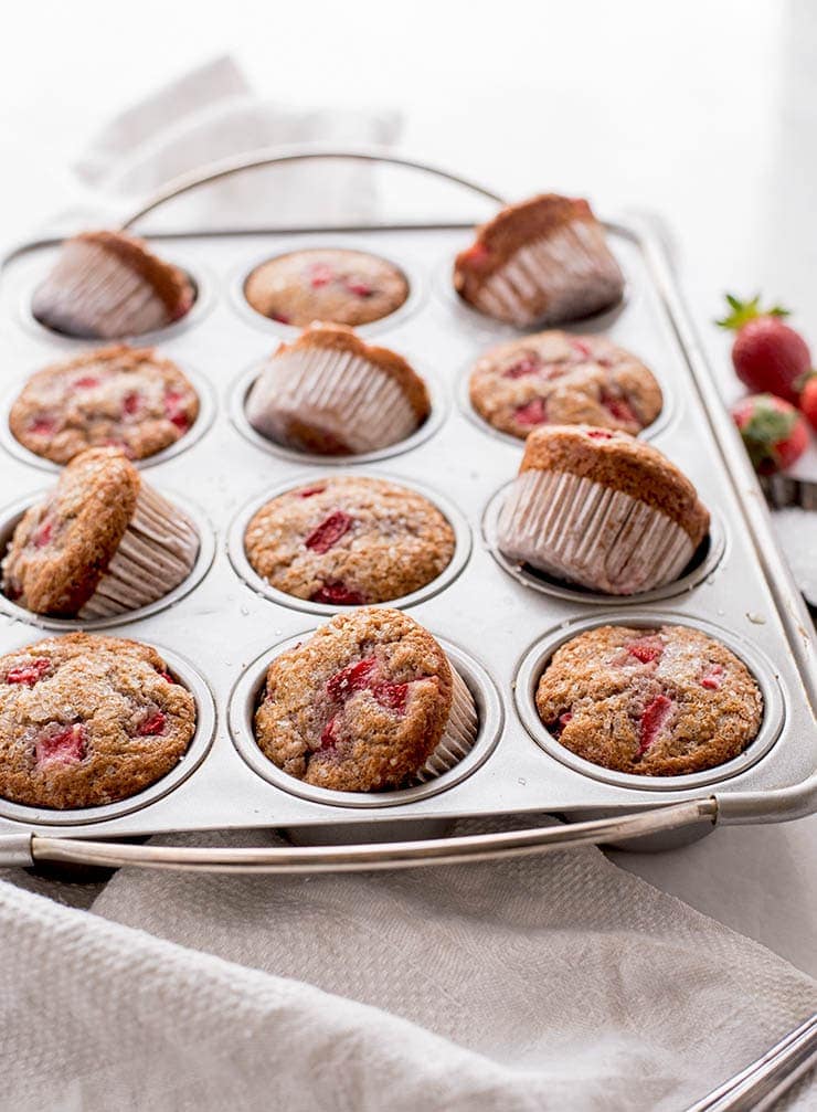 Strawberry Muffins 7721 Web - Bakery Style Strawberry Muffins