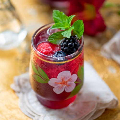 Berry Iced Tea 7938 800px 500x500 - The Best Homemade Berry Iced Tea