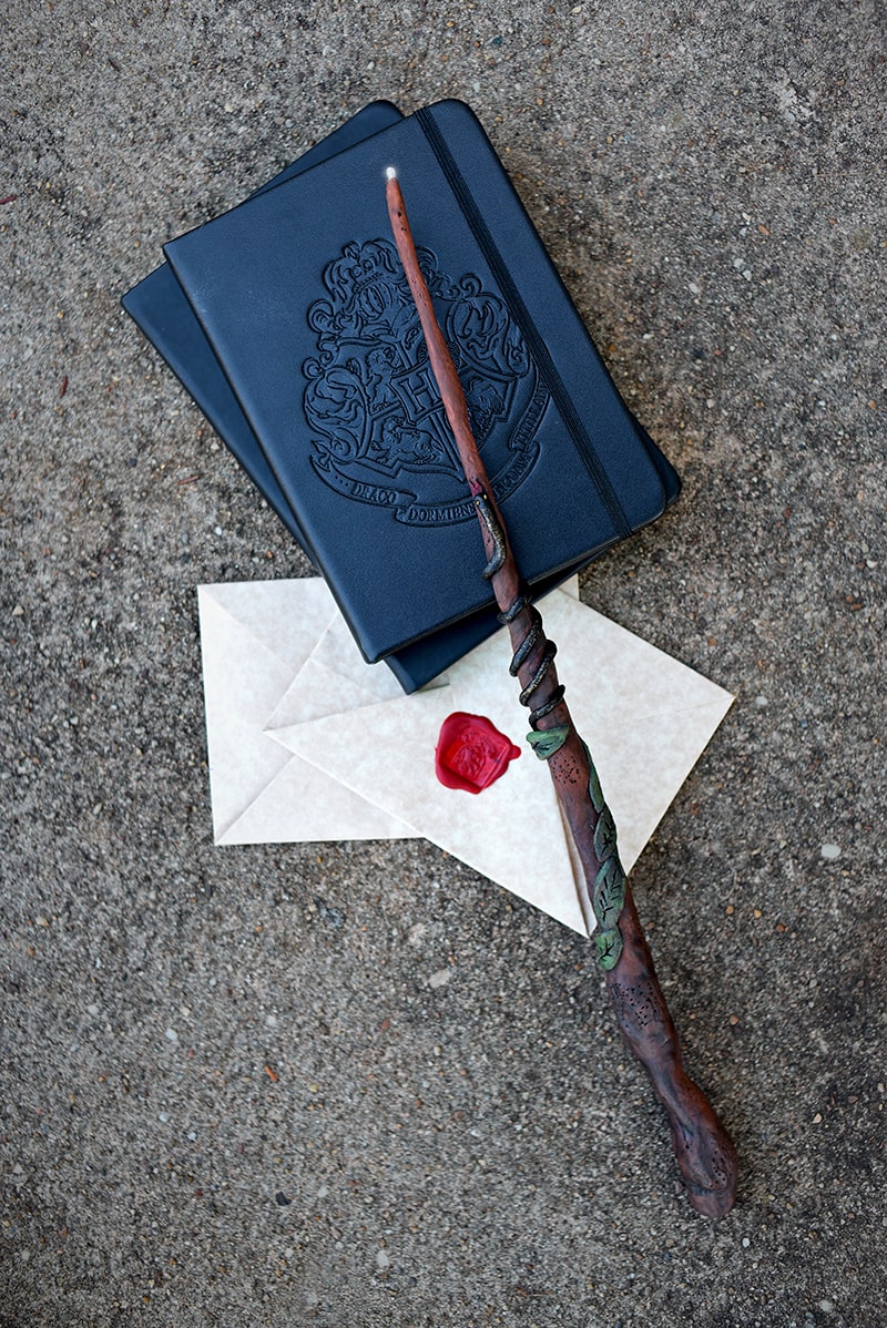 how to make harry potter wands out of paper